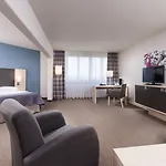 Mercure Hardtberg فندق 4*