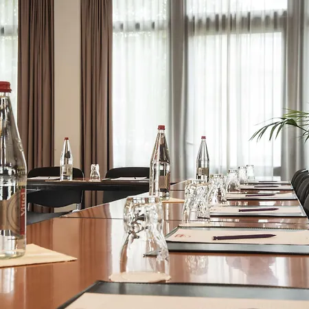 Mercure Hardtberg 4* בון