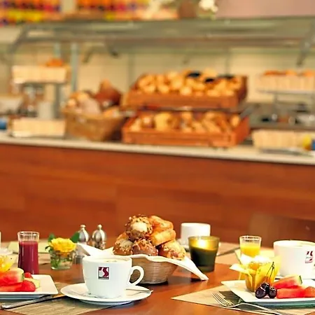 Hotel Mercure Hardtberg 4*