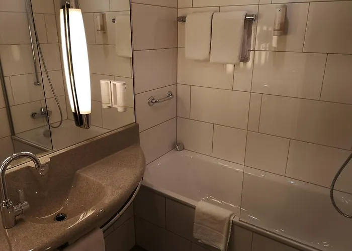 Mercure Hardtberg 4*